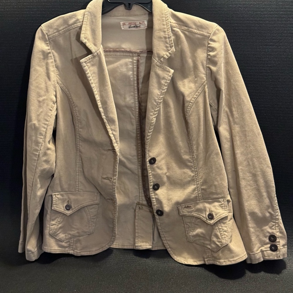 Levi’s corduroy blazer